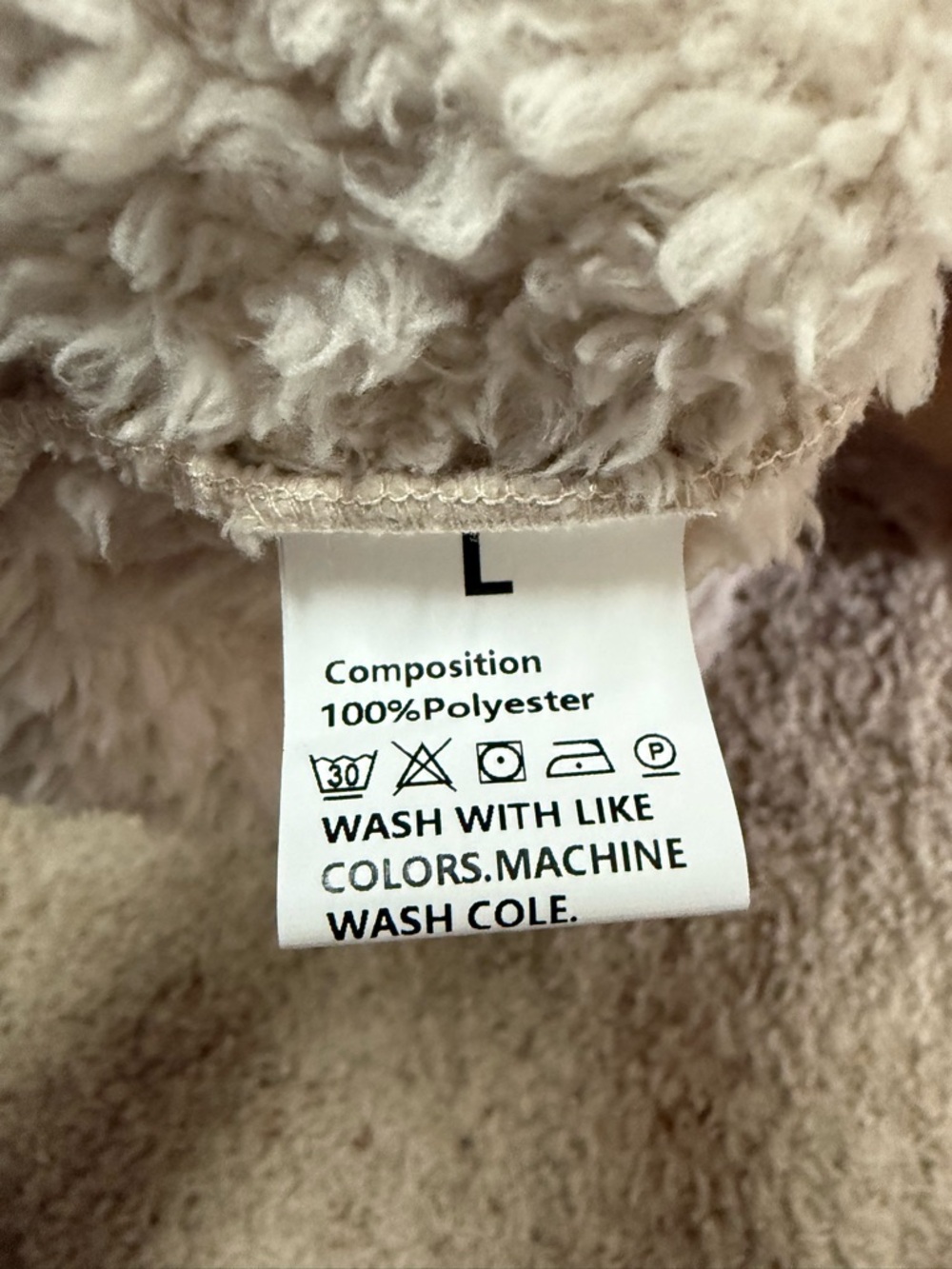 Cozy Shawl Collar Cable-Knit Plush Vest - Cream - Picture 7 of 8